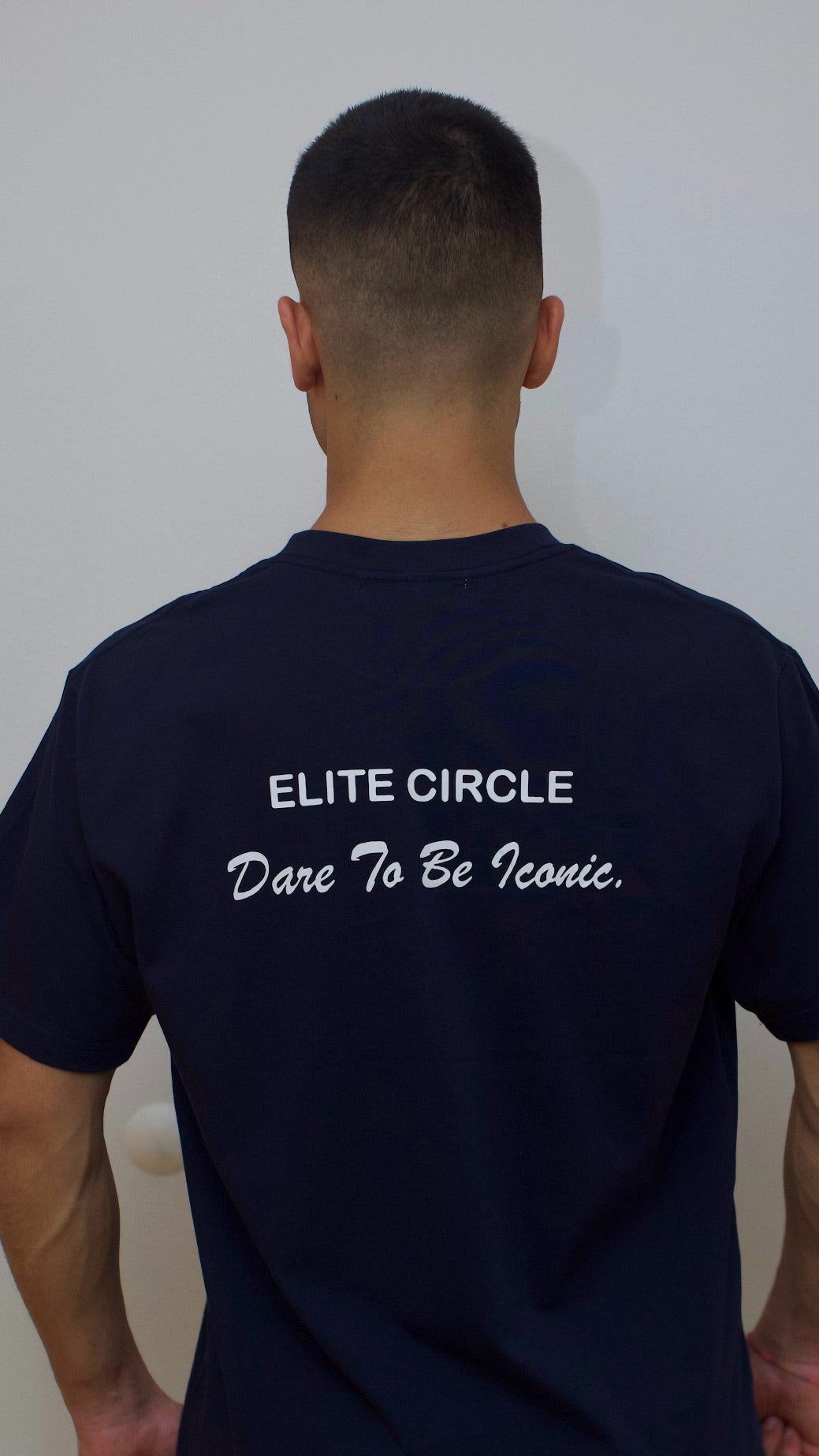 ELITE CIRCLE Oversized T-Shirt